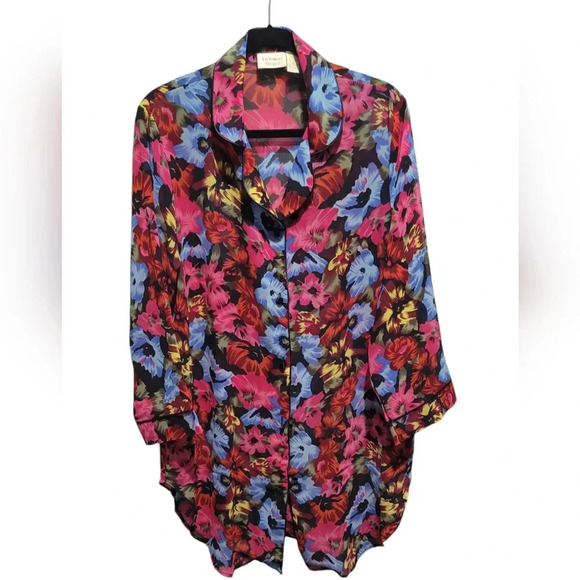 Victoria's Secret Vintage floral pajama top - Picture 1 of 6